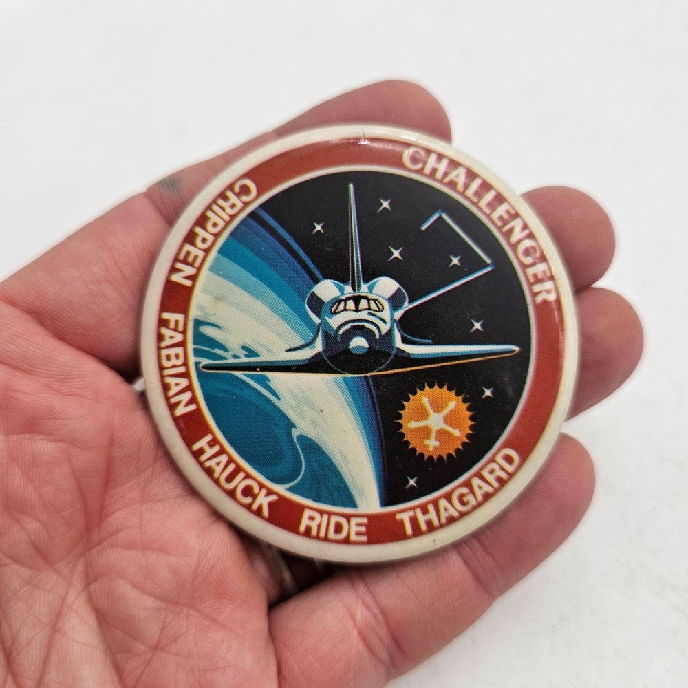 Vintage Space Shuttle Challenger Pin Sally Ride Crippen Fabian Hauck Thagard NAS